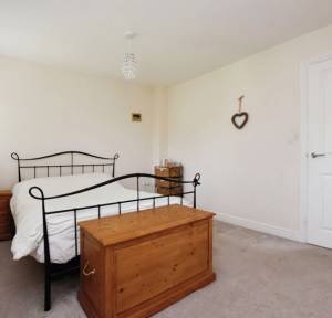 2 Bedroom House to rent in Appletree Road, Salisbury