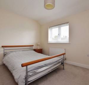 2 Bedroom House to rent in Appletree Road, Salisbury