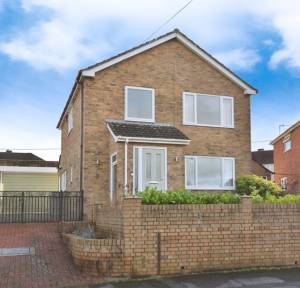 3 Bedroom House for sale in William Close, Salisbury