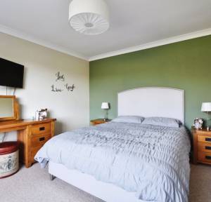 3 Bedroom House for sale in William Close, Salisbury