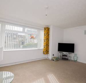 2 Bedroom Flat to rent in Victoria Road, Salisbury