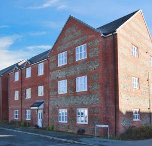 2 Bedroom Apartment / Studio for sale in Whatley Way, Salisbury