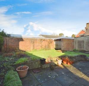 3 Bedroom House for sale in School Road, Salisbury