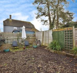 2 Bedroom House for sale in The Headlands, Salisbury