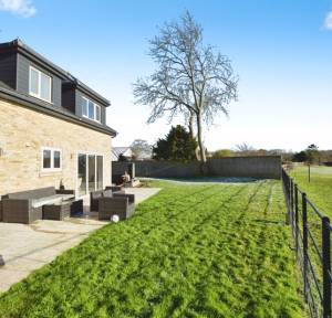 4 Bedroom House for sale in Highfield Lane, Salisbury