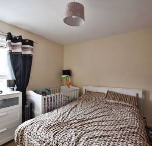 2 Bedroom House for sale in Avon Terrace, Salisbury