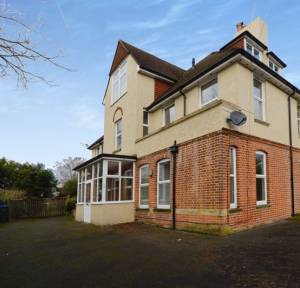 2 Bedroom Flat for sale in 49 Roman Road, Salisbury