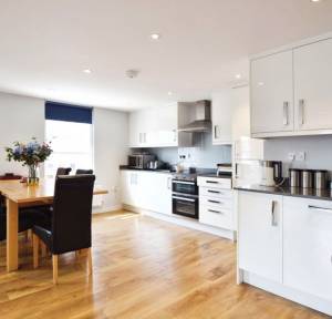 2 Bedroom Flat for sale in Fish Row, Salisbury