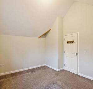 2 Bedroom Apartment / Studio for sale in Sloane Court, Salisbury