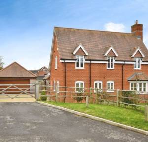 4 Bedroom House for sale in Wellsted Close, Salisbury