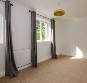 2 Bedroom Flat for sale in Ayleswade Road, Salisbury