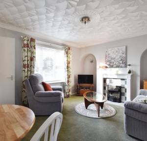 3 Bedroom House for sale in Laverstock Road, Salisbury