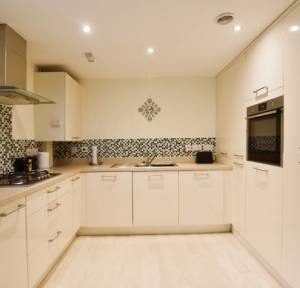 2 Bedroom Apartment / Studio for sale in Loder Lane, Wilton