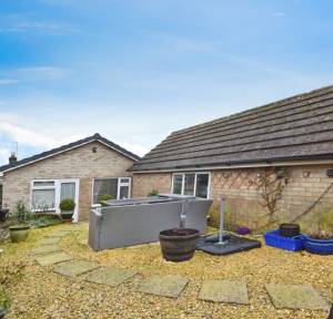 4 Bedroom Bungalow for sale in Broadfield Road, Salisbury