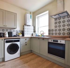 1 Bedroom Flat for sale in Elm Grove Road, Salisbury