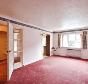 2 Bedroom Apartment / Studio for sale in West Street, Salisbury