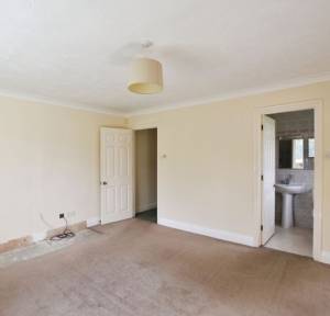 4 Bedroom Bungalow for sale in Tanners Close, Salisbury